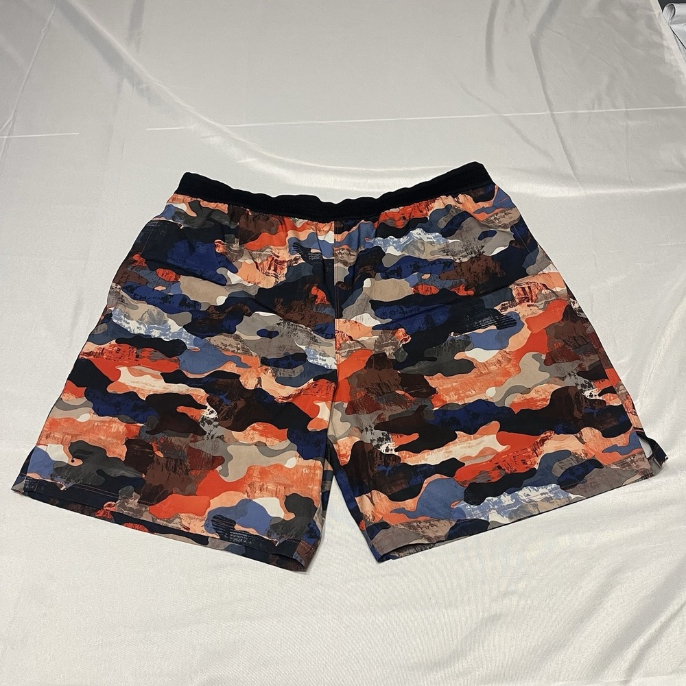Fabletics The Fundamental Shorts Men's Large Camo Lined 7" Inseam Gym Athlesure